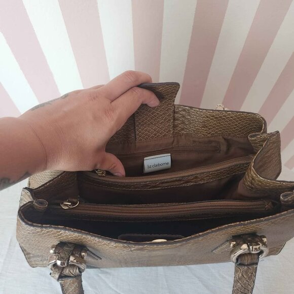 Liz Claiborne Textured Brown Shoulder Bag - Picture 3 of 7